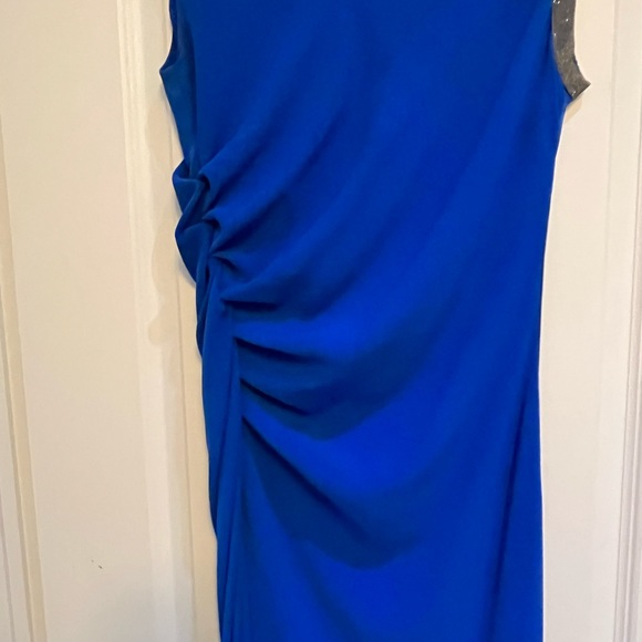 Halston Heritage evening gown, size 10. Worn once! - Picture 3 of 6